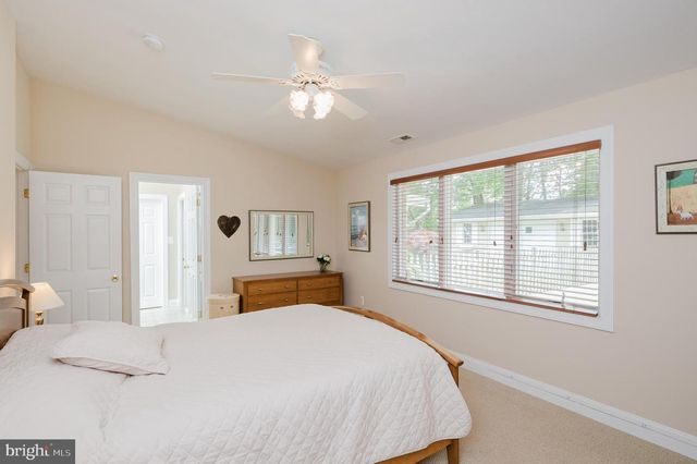 8403 TOPPING, Baltimore, MD 21208