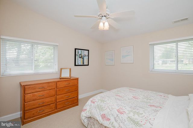 8403 TOPPING, Baltimore, MD 21208