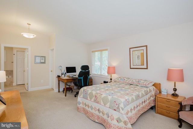 8403 TOPPING, Baltimore, MD 21208