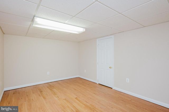 8403 TOPPING, Baltimore, MD 21208