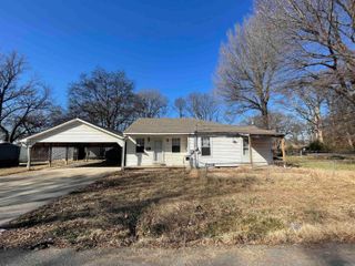 120 E Speedway Street, Trumann, AR 72472