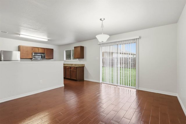 8040 Summer Stream Drive, Fort Worth, TX 76134