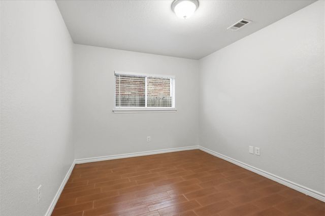 8040 Summer Stream Drive, Fort Worth, TX 76134