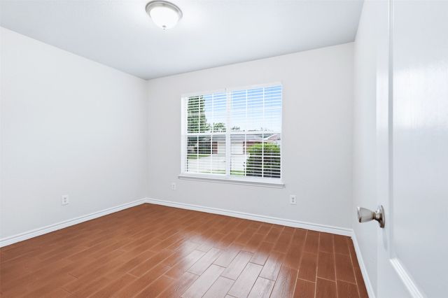 8040 Summer Stream Drive, Fort Worth, TX 76134