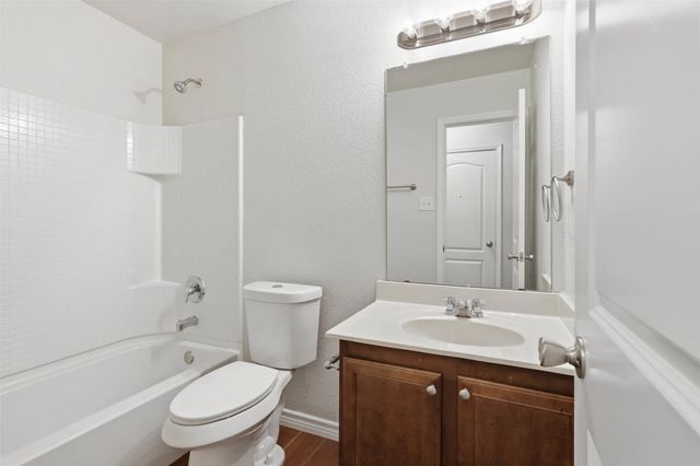 8040 Summer Stream Drive, Fort Worth, TX 76134