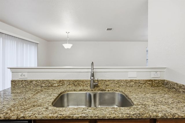 8040 Summer Stream Drive, Fort Worth, TX 76134