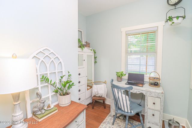 12 Oakwood Glen, Clinton, MS 39056