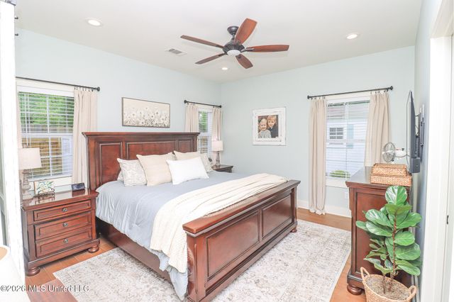 12 Oakwood Glen, Clinton, MS 39056