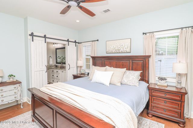 12 Oakwood Glen, Clinton, MS 39056