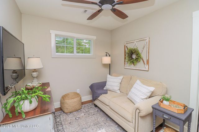 12 Oakwood Glen, Clinton, MS 39056