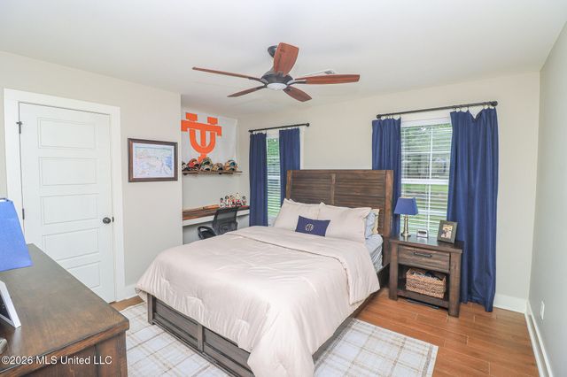 12 Oakwood Glen, Clinton, MS 39056