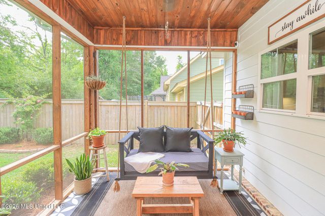 12 Oakwood Glen, Clinton, MS 39056