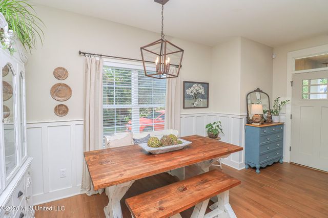 12 Oakwood Glen, Clinton, MS 39056