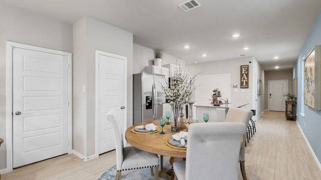 2944 MAPLE ORCHARD Lane, Fort Worth, TX 76140