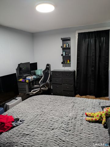 33 Chapel Street, New Haven, CT 06513