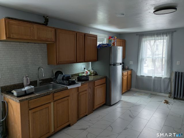 33 Chapel Street, New Haven, CT 06513