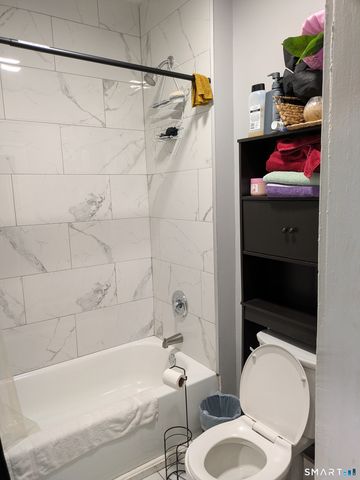 33 Chapel Street, New Haven, CT 06513