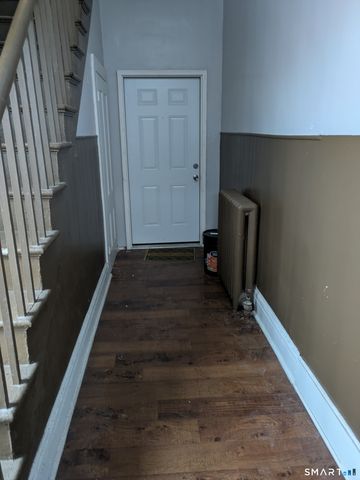 33 Chapel Street, New Haven, CT 06513