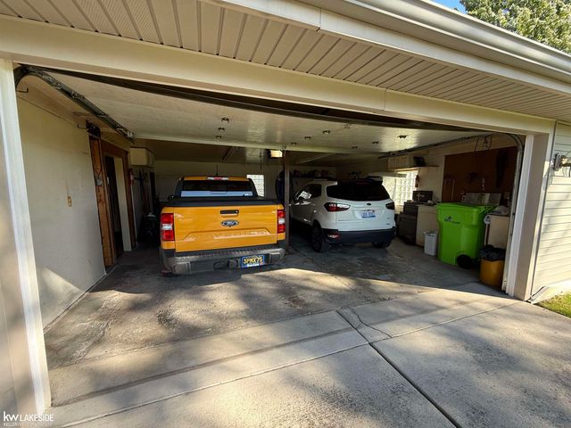 38140 Mallast Street, Harrison Twp, MI 48045