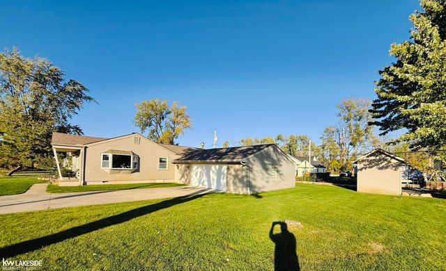 38140 Mallast Street, Harrison Twp, MI 48045