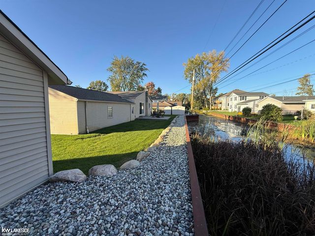 38140 Mallast Street, Harrison Twp, MI 48045