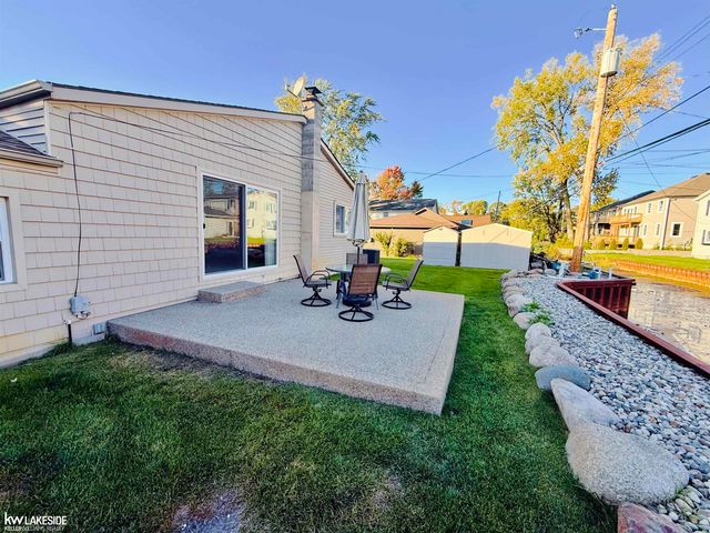 38140 Mallast Street, Harrison Twp, MI 48045