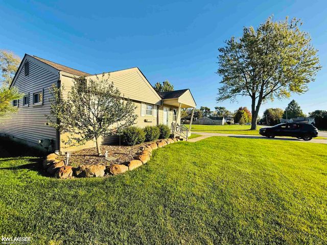 38140 Mallast Street, Harrison Twp, MI 48045