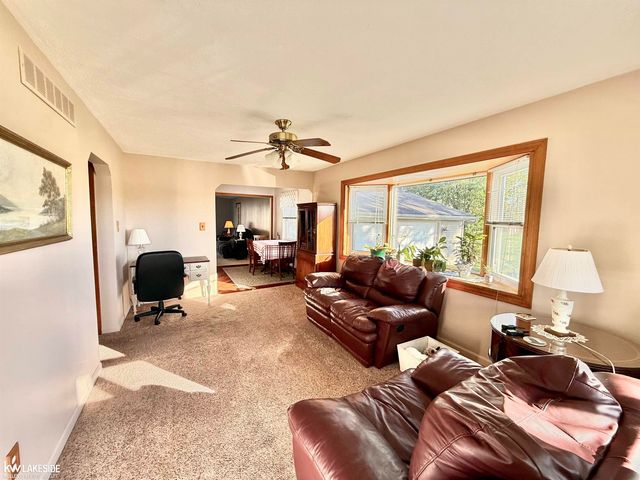 38140 Mallast Street, Harrison Twp, MI 48045