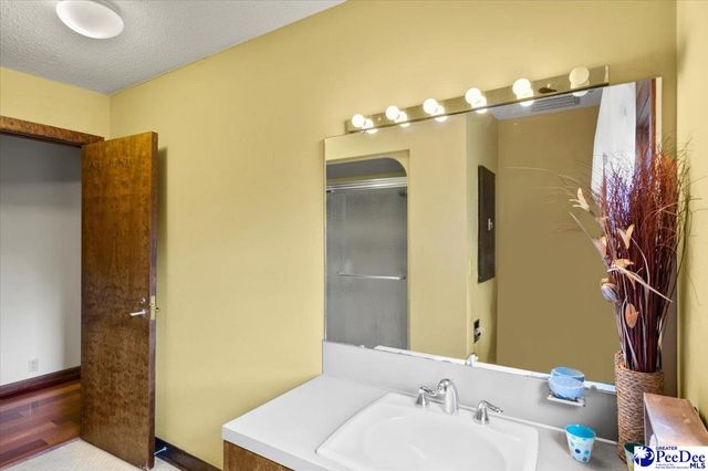 2114 Heyward Court, Florence, SC 29506