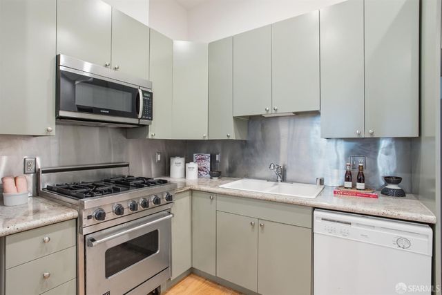 3257 20th Street, San Francisco, CA 94110