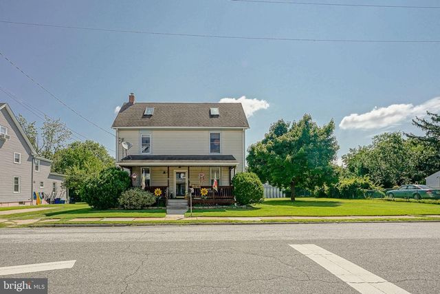 122 N REPAUNO AVE, Gibbstown, NJ 08027