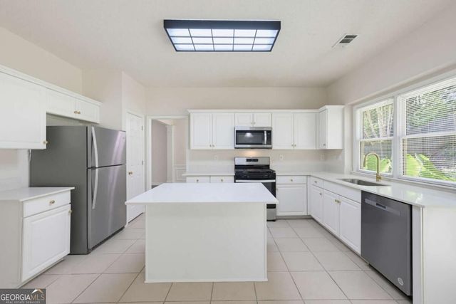 10920 Glenbarr Drive, Johns Creek, GA 30097