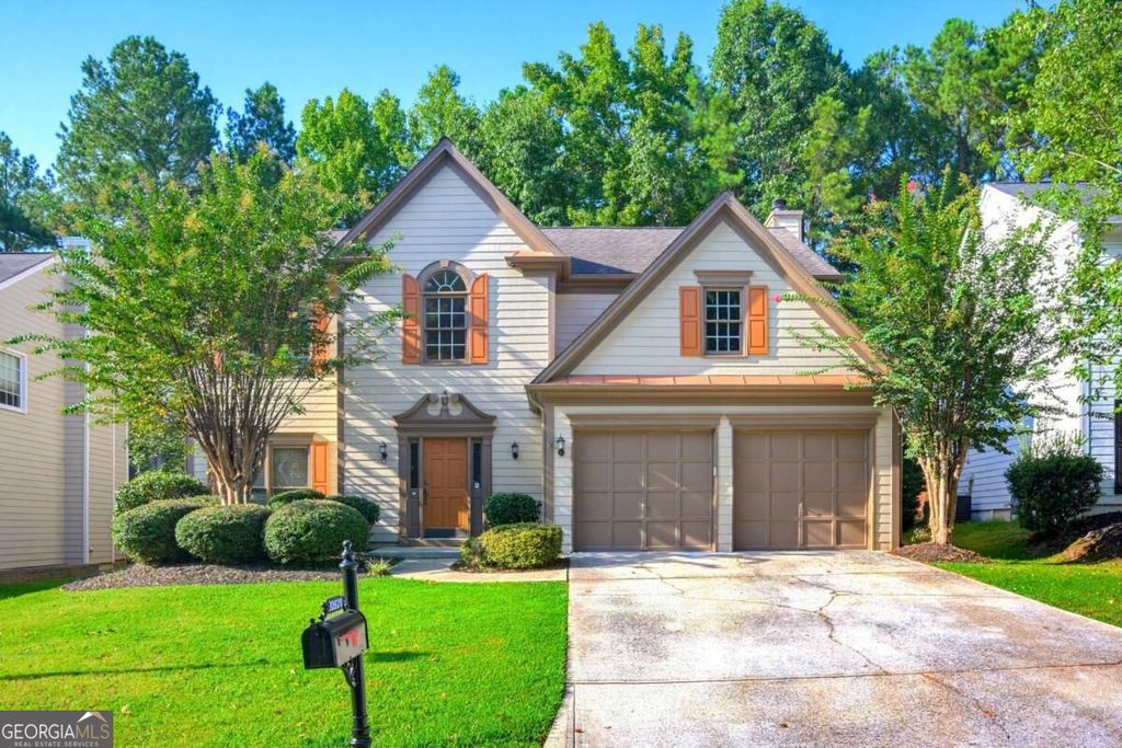 10920 Glenbarr Drive, Johns Creek, GA 30097