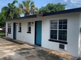 1436 NE 2ND Avenue 1, Fort Lauderdale, FL 33304
