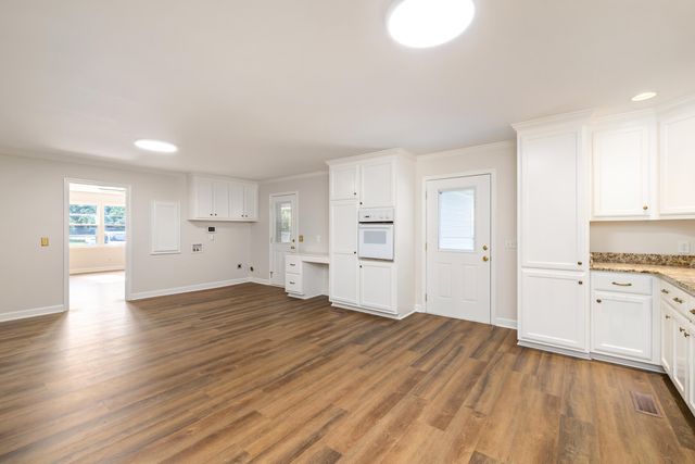 905 Perry Boulevard, Sumter, SC 29154