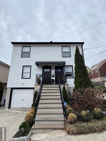 256 Coolidge Avenue B, Fort Lee, NJ 07024