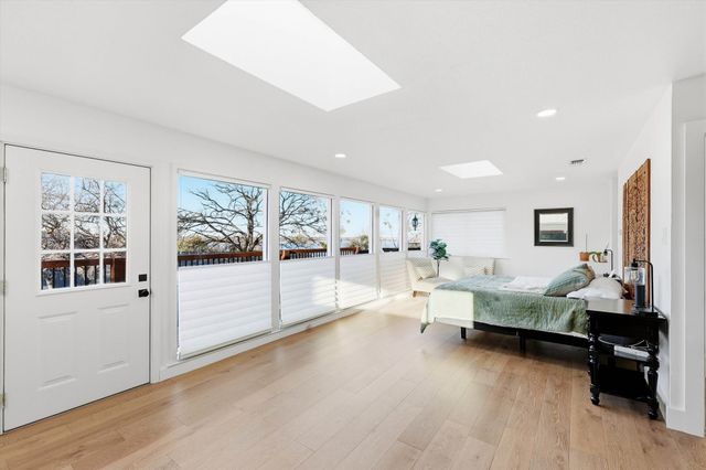 6 Horseshoe Drive, Highland Village, TX 75077