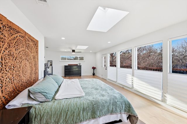 6 Horseshoe Drive, Highland Village, TX 75077