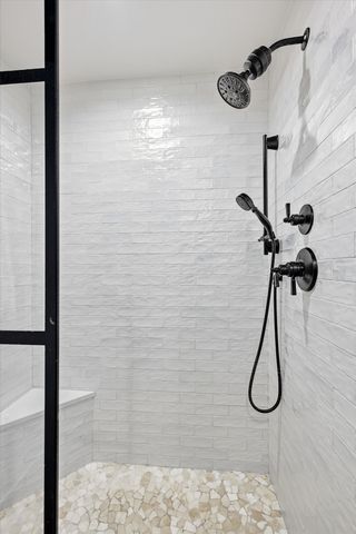 6 Horseshoe Drive, Highland Village, TX 75077