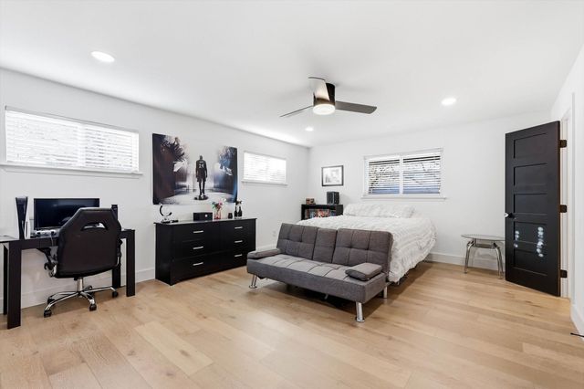 6 Horseshoe Drive, Highland Village, TX 75077