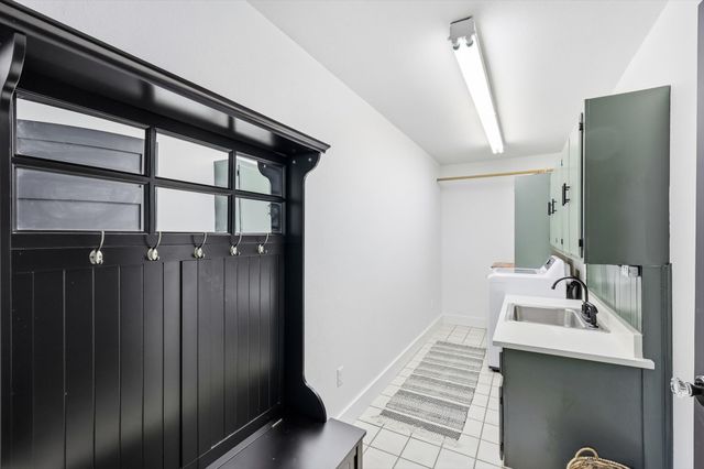 6 Horseshoe Drive, Highland Village, TX 75077