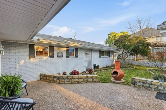 6 Horseshoe Drive, Highland Village, TX 75077