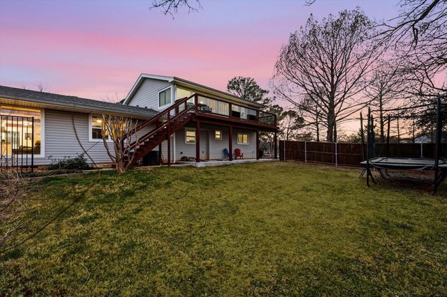 6 Horseshoe Drive, Highland Village, TX 75077