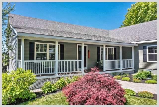 61 Ledgeside Lane, Plymouth, NH 03264