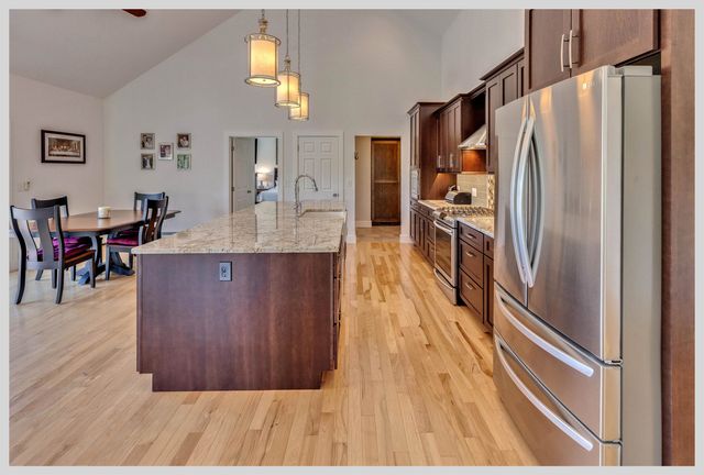 61 Ledgeside Lane, Plymouth, NH 03264