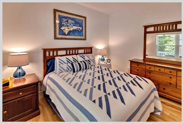 61 Ledgeside Lane, Plymouth, NH 03264