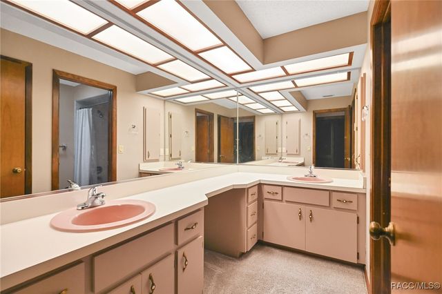 30 Golfview Court, Homosassa, FL 34446