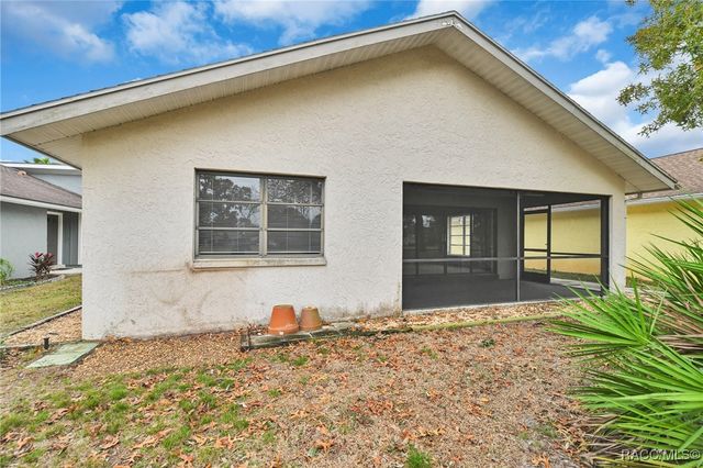 30 Golfview Court, Homosassa, FL 34446