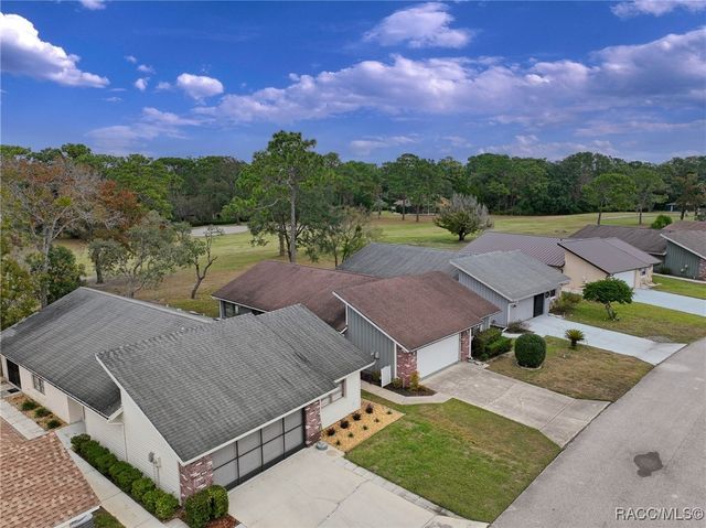 30 Golfview Court, Homosassa, FL 34446