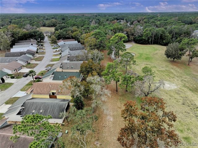 30 Golfview Court, Homosassa, FL 34446